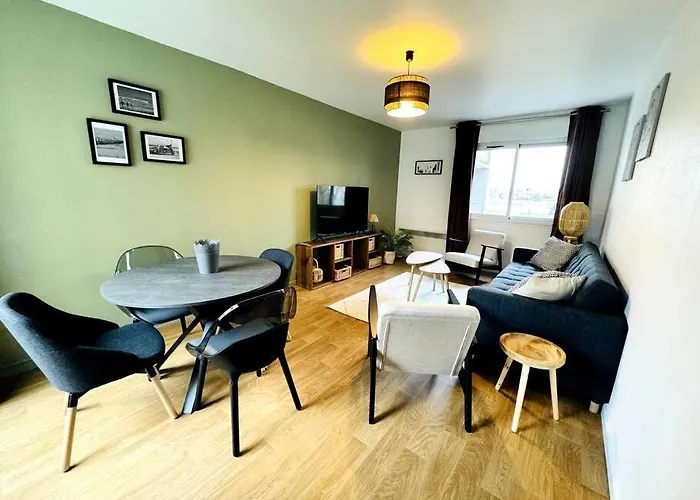 Bel Renove Dans Une Calme Caen