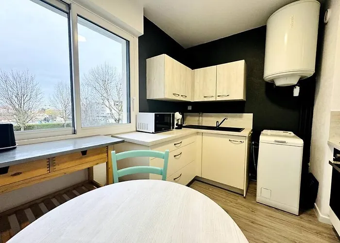 Bel Renove Dans Une Calme Apartament Caen