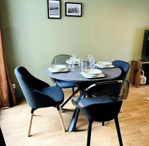 Bel Renove Dans Une Calme Apartament